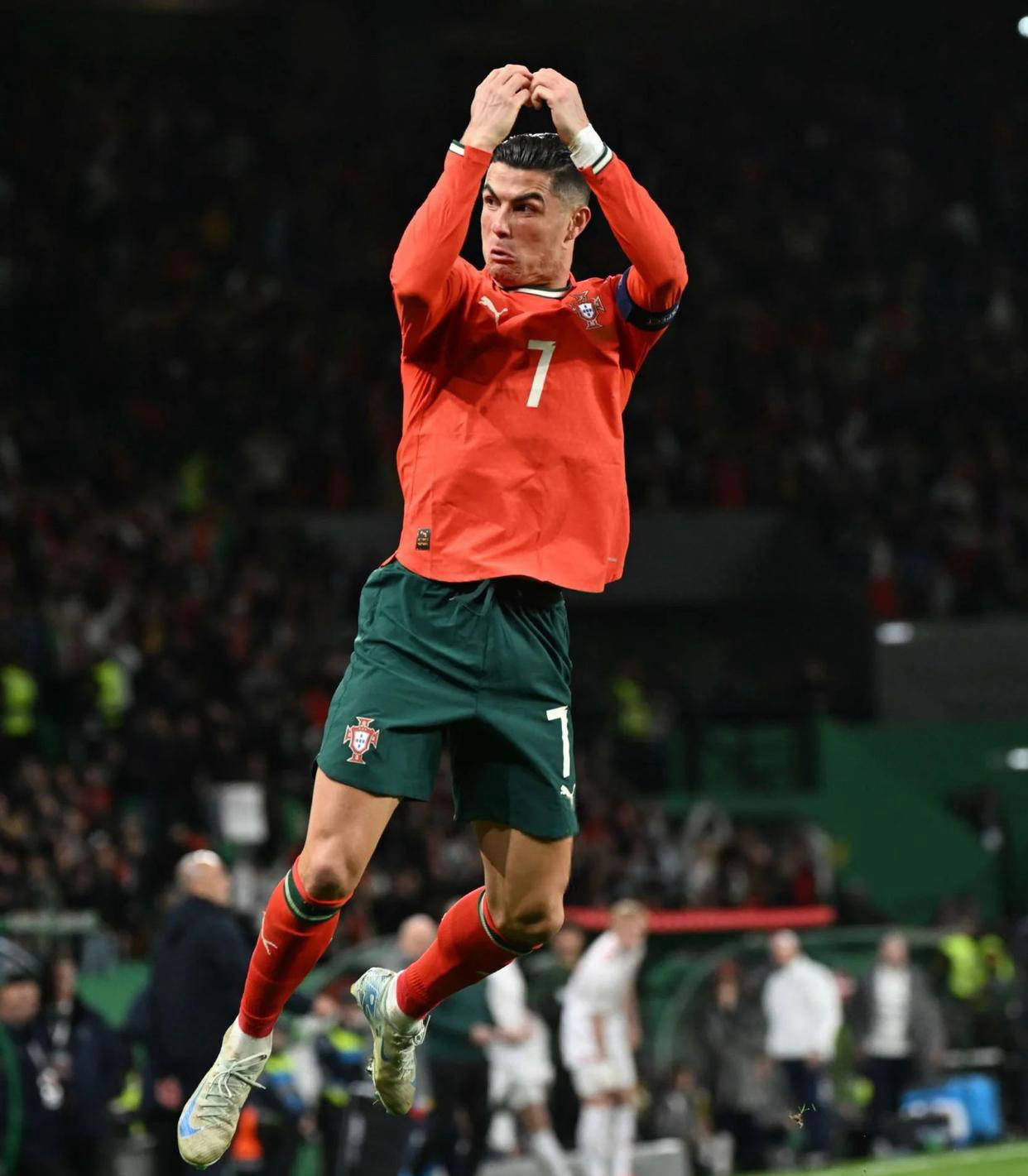 广东宏远今日早报！杜锋深夜发声，胡明轩触底反弹，麦考尔复出